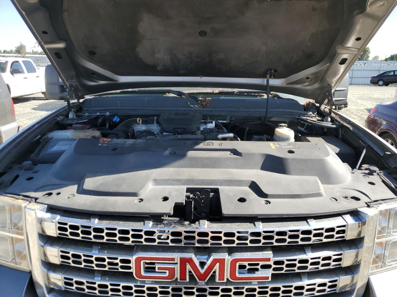 Photo 10 VIN: 1GT121C85DF119879 - GMC SIERRA 