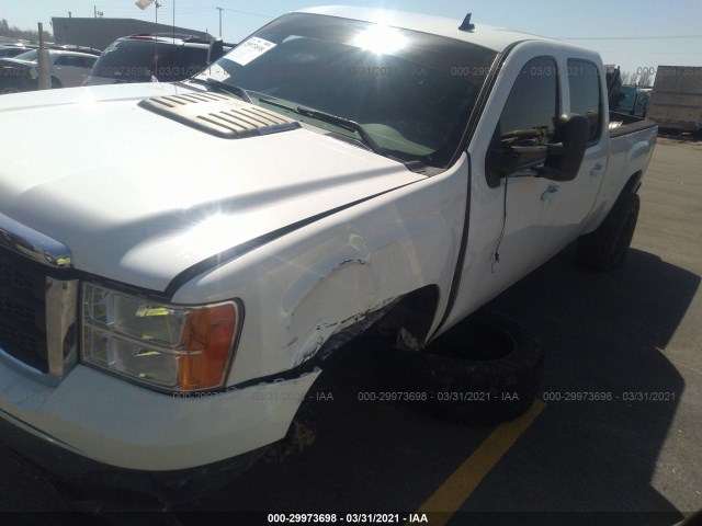 Photo 1 VIN: 1GT121C87BF132176 - GMC SIERRA 2500HD 