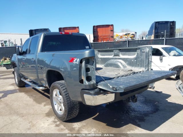 Photo 2 VIN: 1GT121C89BF115332 - GMC SIERRA 2500HD 