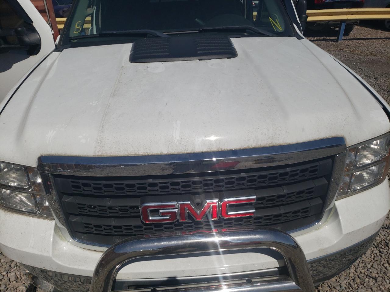 Photo 10 VIN: 1GT121C8XBF156021 - GMC SIERRA 