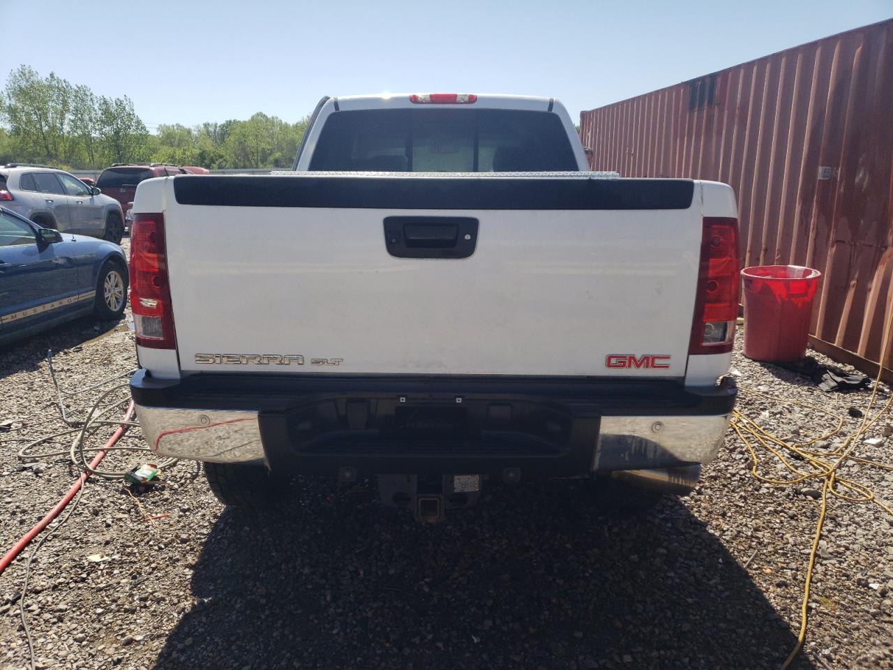 Photo 5 VIN: 1GT121C8XBF156021 - GMC SIERRA 