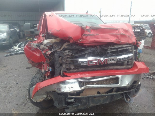 Photo 5 VIN: 1GT121E80DF239750 - GMC SIERRA 2500HD 