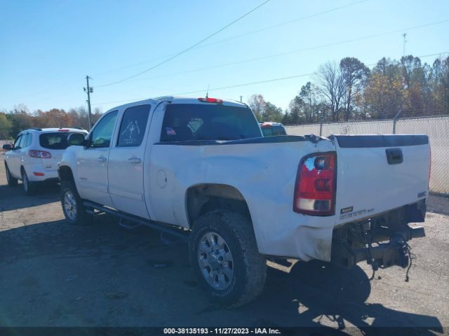 Photo 2 VIN: 1GT121E80EF149452 - GMC SIERRA 2500HD 