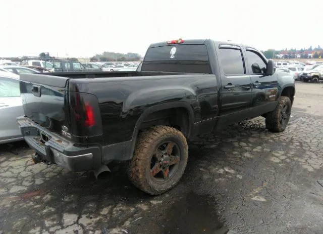 Photo 3 VIN: 1GT121E81DF111209 - GMC SIERRA 2500HD 