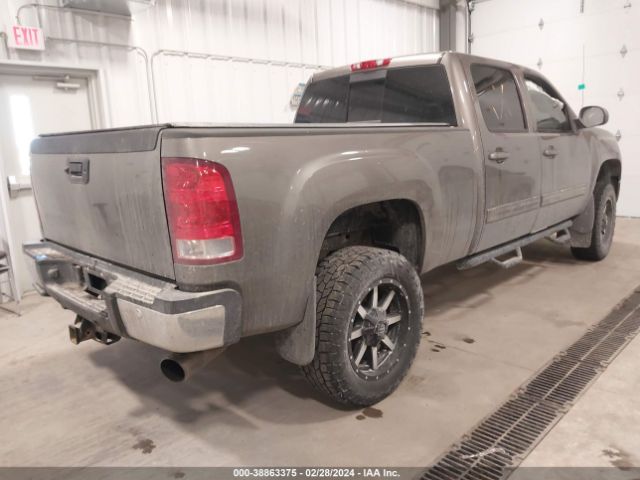 Photo 3 VIN: 1GT121EG2DF123229 - GMC SIERRA 2500HD 