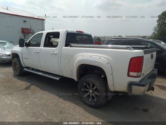 Photo 2 VIN: 1GT121EG5DF162834 - GMC SIERRA 2500HD 