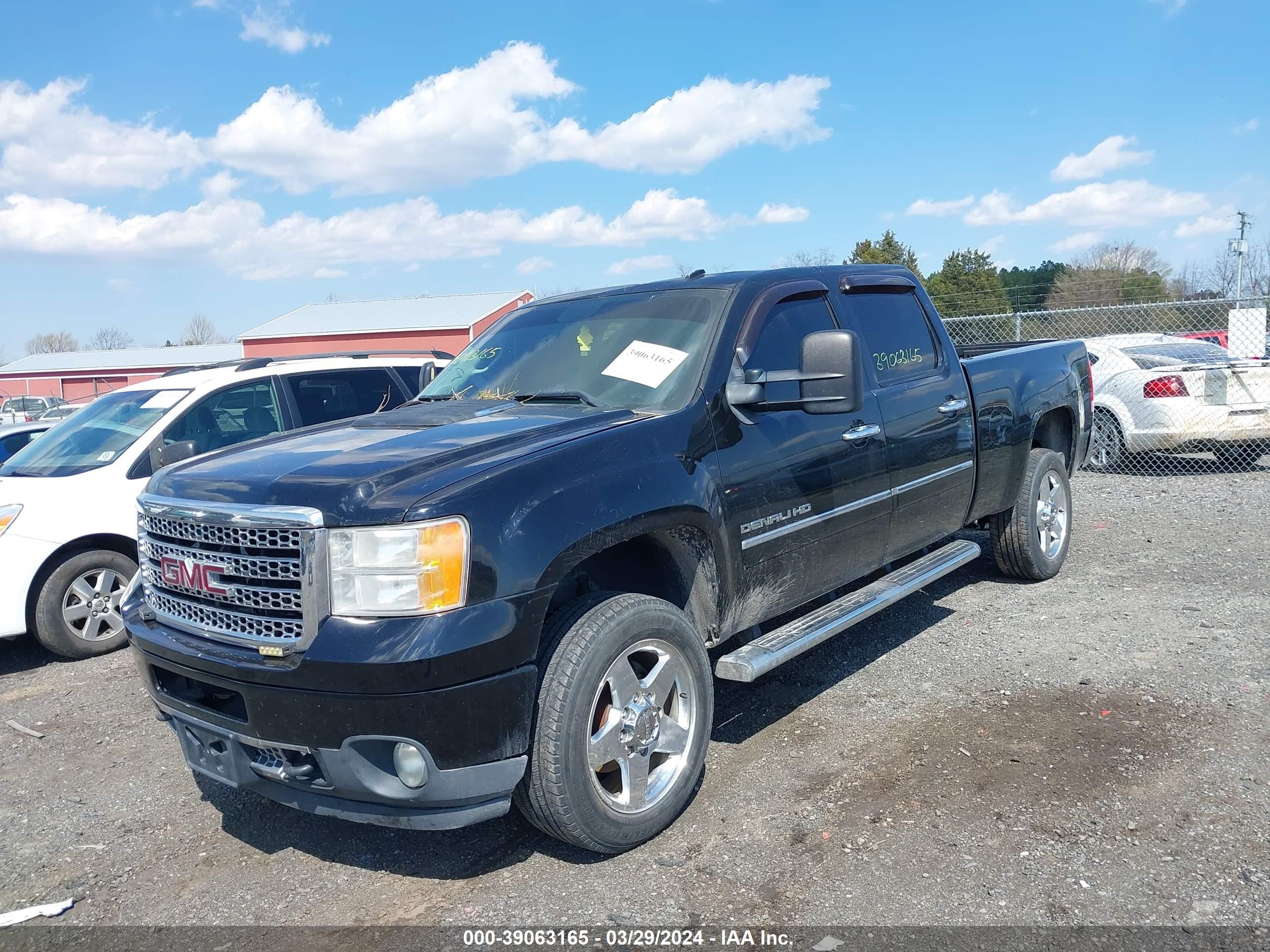 Photo 1 VIN: 1GT125C80BF201457 - GMC SIERRA 