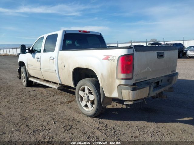 Photo 2 VIN: 1GT125C82BF156327 - GMC SIERRA 2500HD 