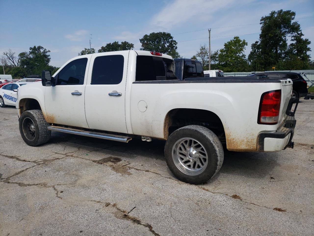 Photo 1 VIN: 1GT125C83BF170740 - GMC SIERRA 