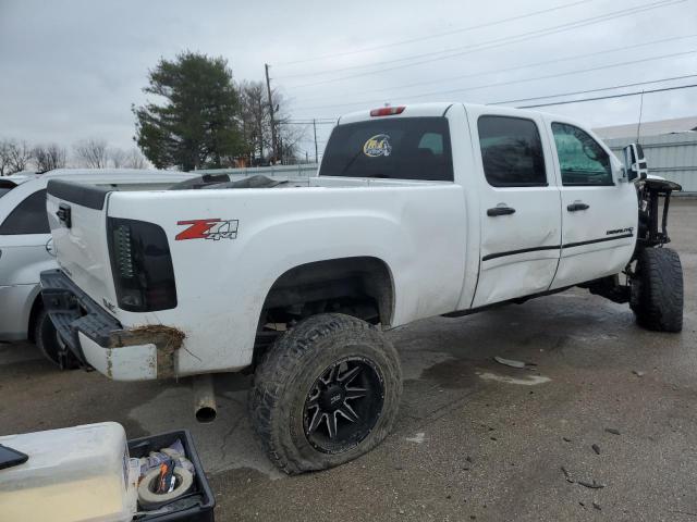 Photo 2 VIN: 1GT125C87BF170594 - GMC SIERRA 