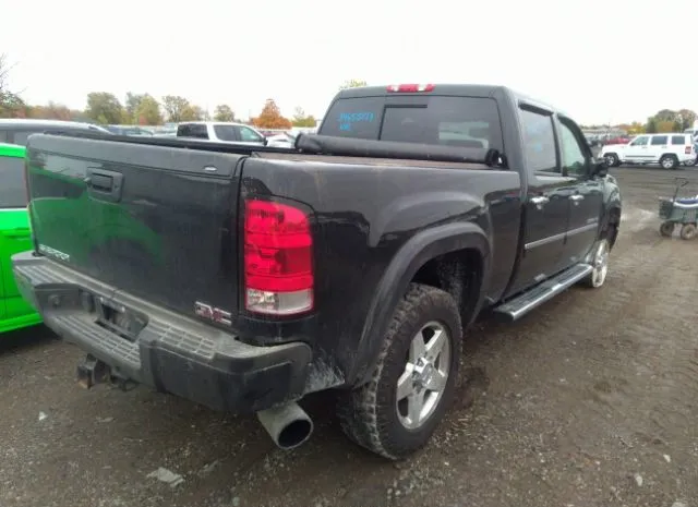 Photo 3 VIN: 1GT125C8XBF200946 - GMC SIERRA 2500HD 