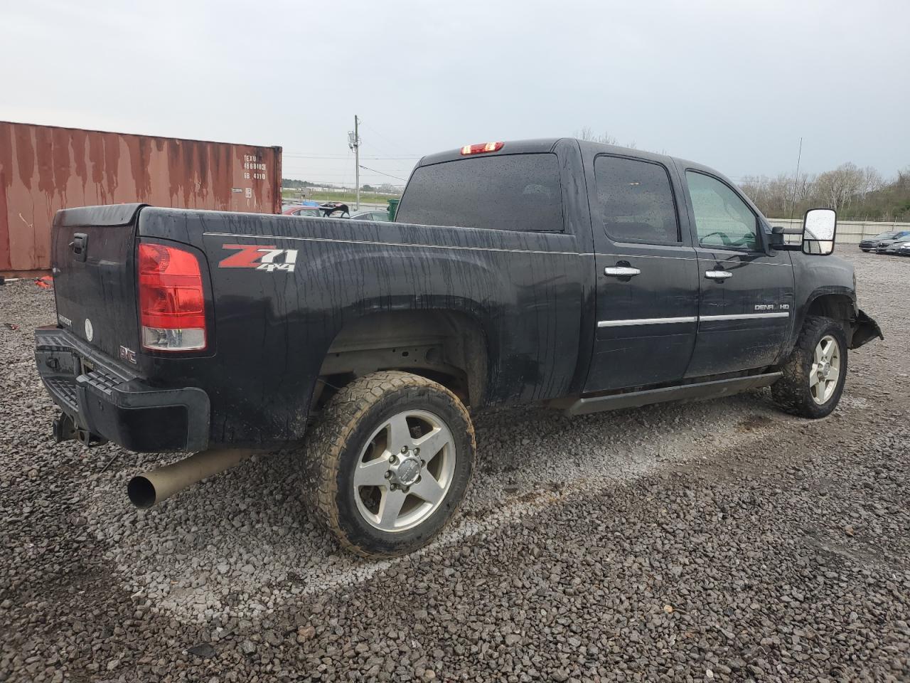 Photo 2 VIN: 1GT125E82DF109945 - GMC SIERRA 