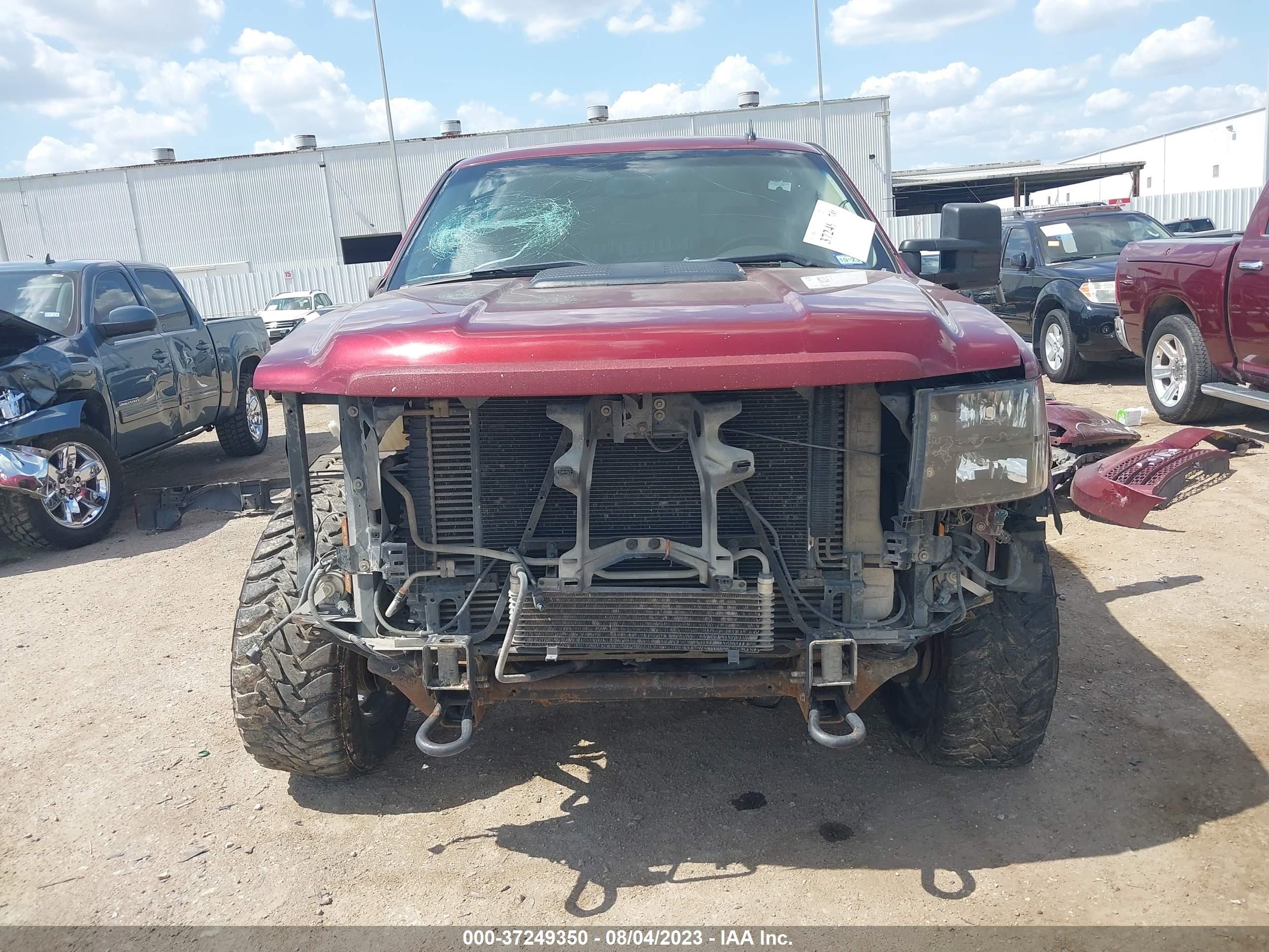 Photo 12 VIN: 1GT125E83DF117553 - GMC SIERRA 