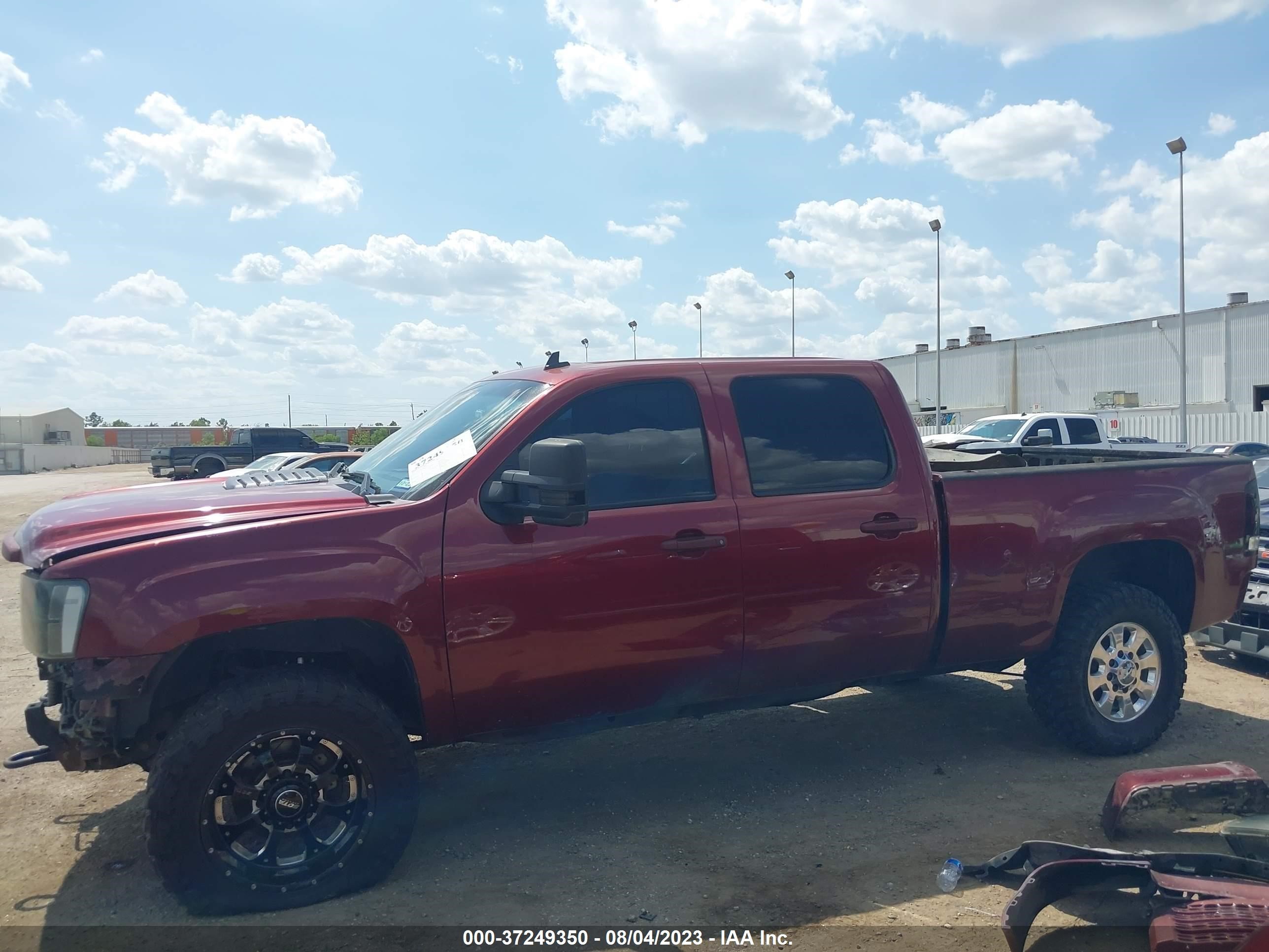 Photo 14 VIN: 1GT125E83DF117553 - GMC SIERRA 