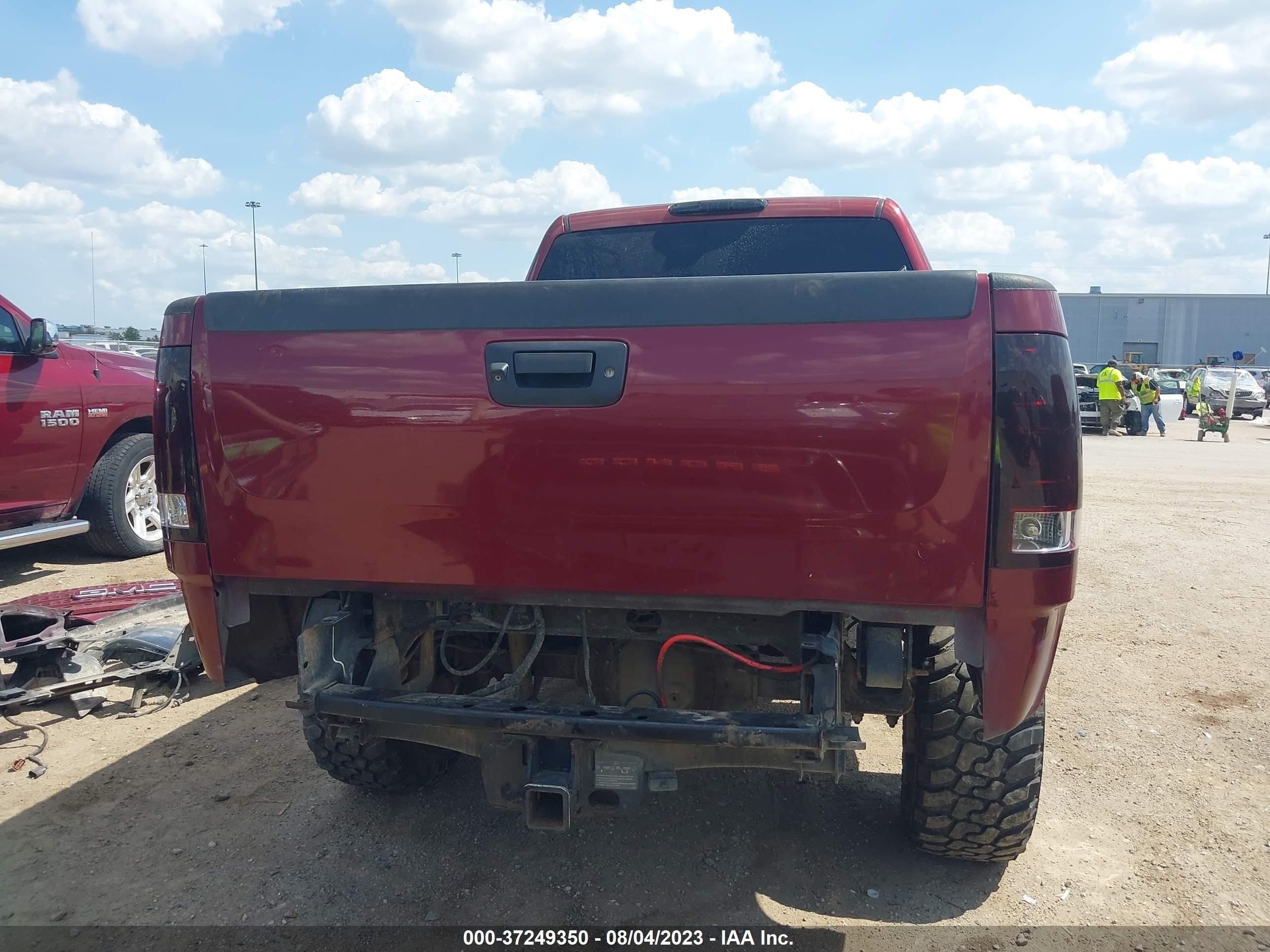 Photo 16 VIN: 1GT125E83DF117553 - GMC SIERRA 