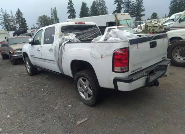 Photo 2 VIN: 1GT125E84DF130506 - GMC SIERRA 2500HD 