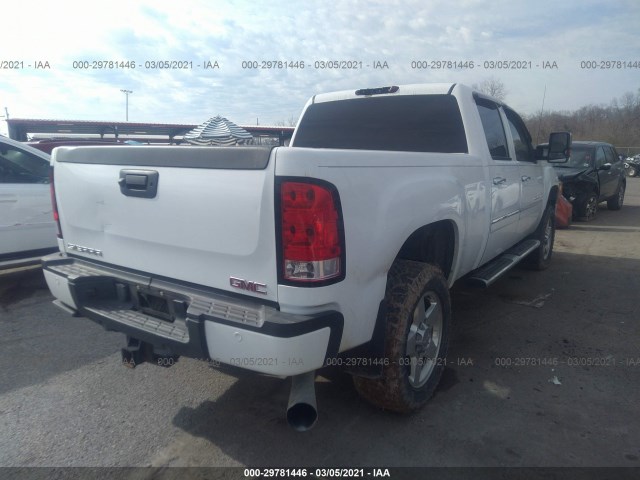 Photo 3 VIN: 1GT125E84EF190139 - GMC SIERRA 2500HD 