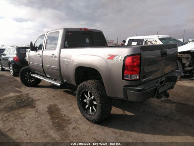 Photo 2 VIN: 1GT125E85DF190956 - GMC SIERRA 2500HD 