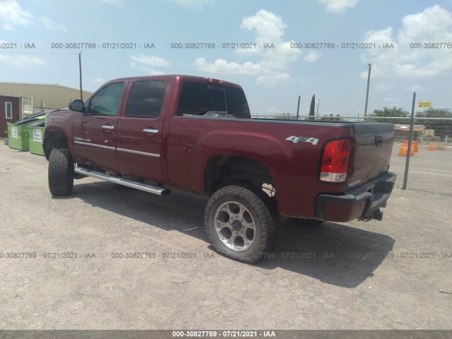 Photo 2 VIN: 1GT125E87DF111559 - GMC SIERRA 2500HD 