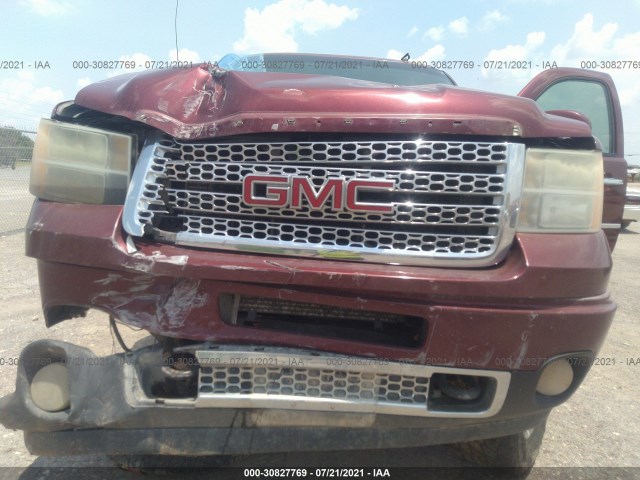 Photo 9 VIN: 1GT125E87DF111559 - GMC SIERRA 2500HD 