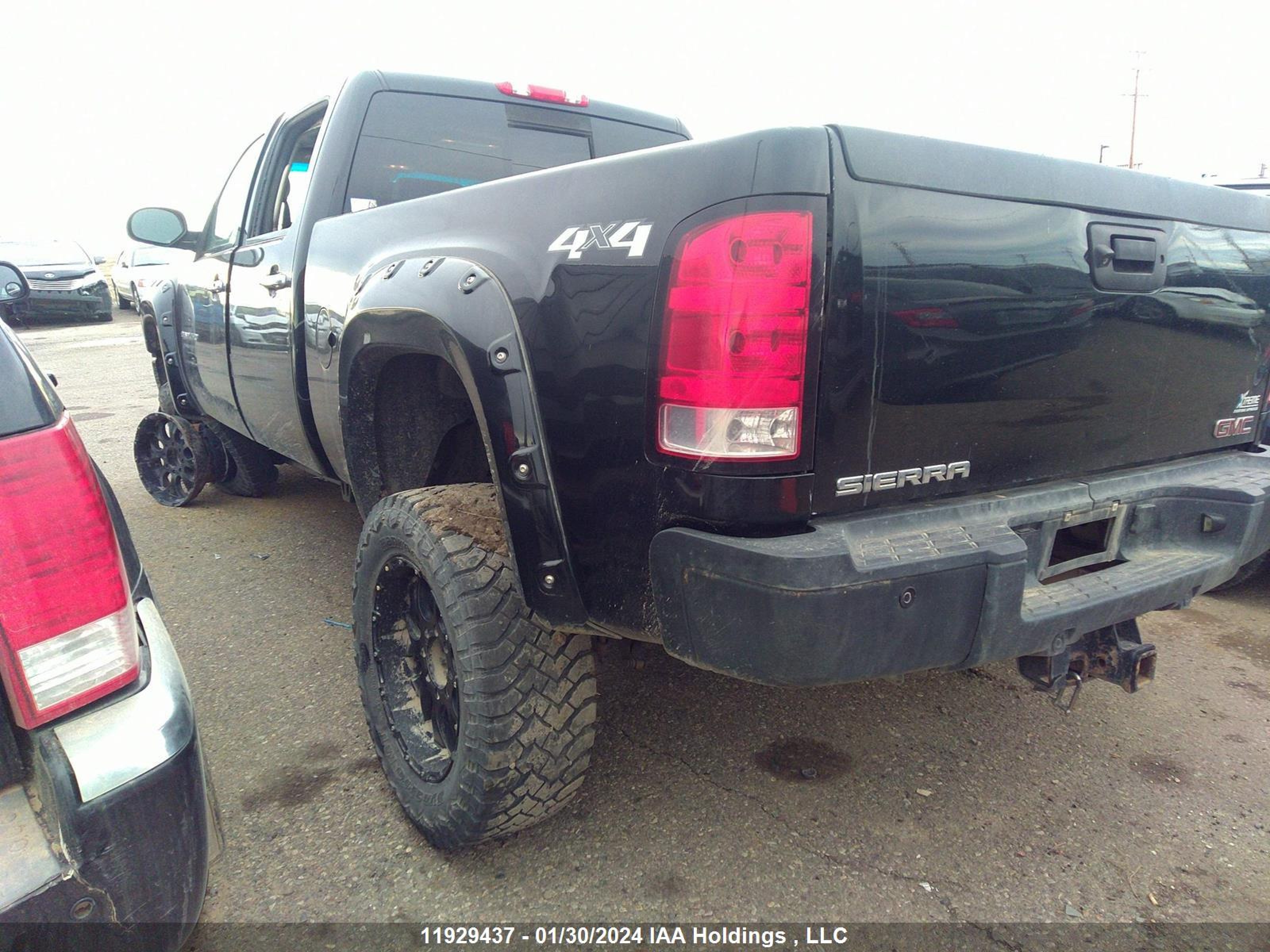 Photo 2 VIN: 1GT125E89CF179649 - GMC SIERRA 