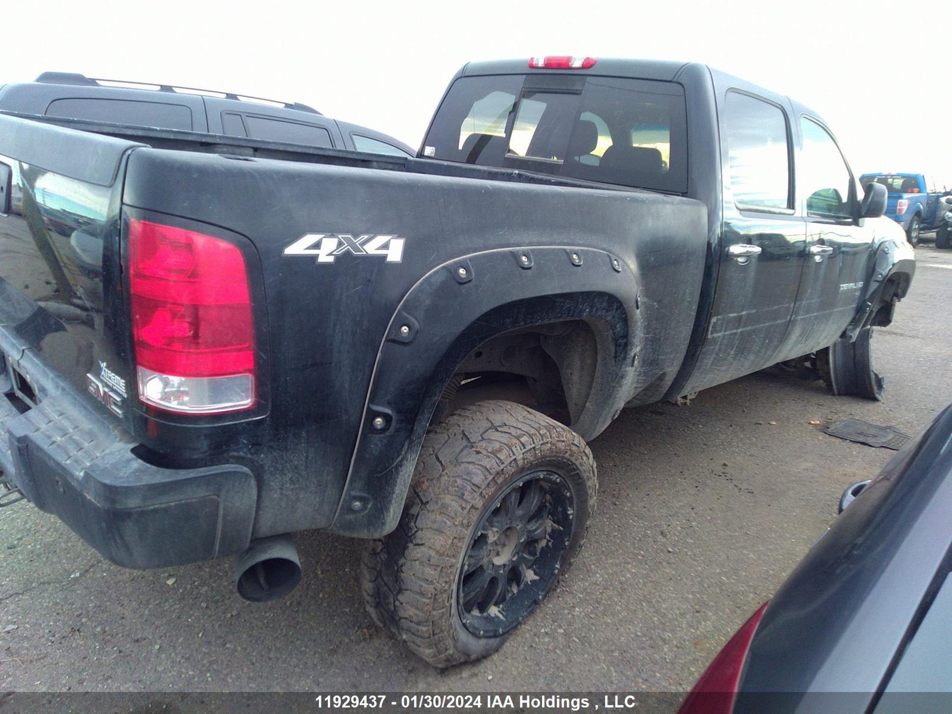 Photo 3 VIN: 1GT125E89CF179649 - GMC SIERRA 