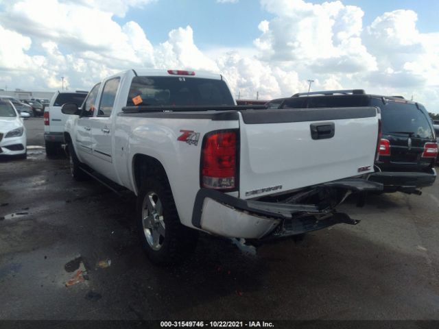 Photo 2 VIN: 1GT125E89CF206252 - GMC SIERRA 2500HD 