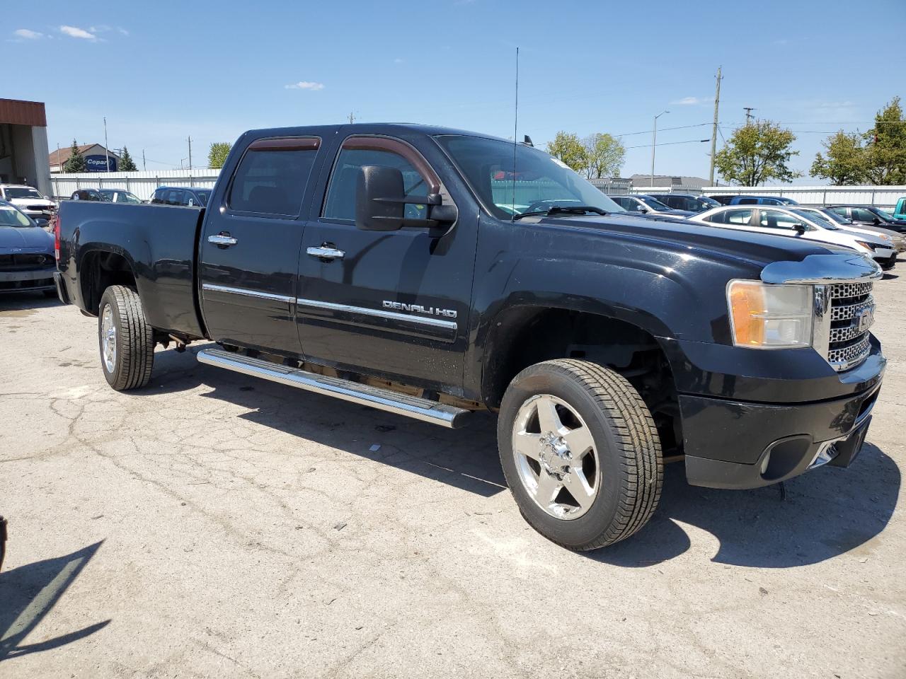 Photo 3 VIN: 1GT125EG8BF261832 - GMC SIERRA 