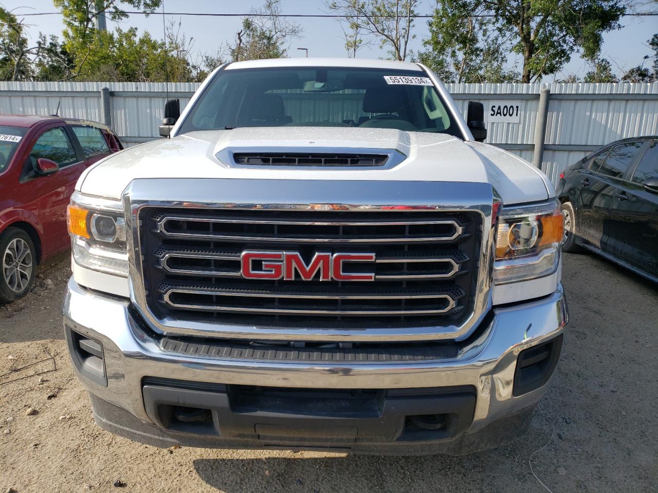 Photo 4 VIN: 1GT12NEY5KF276779 - GMC SIERRA 