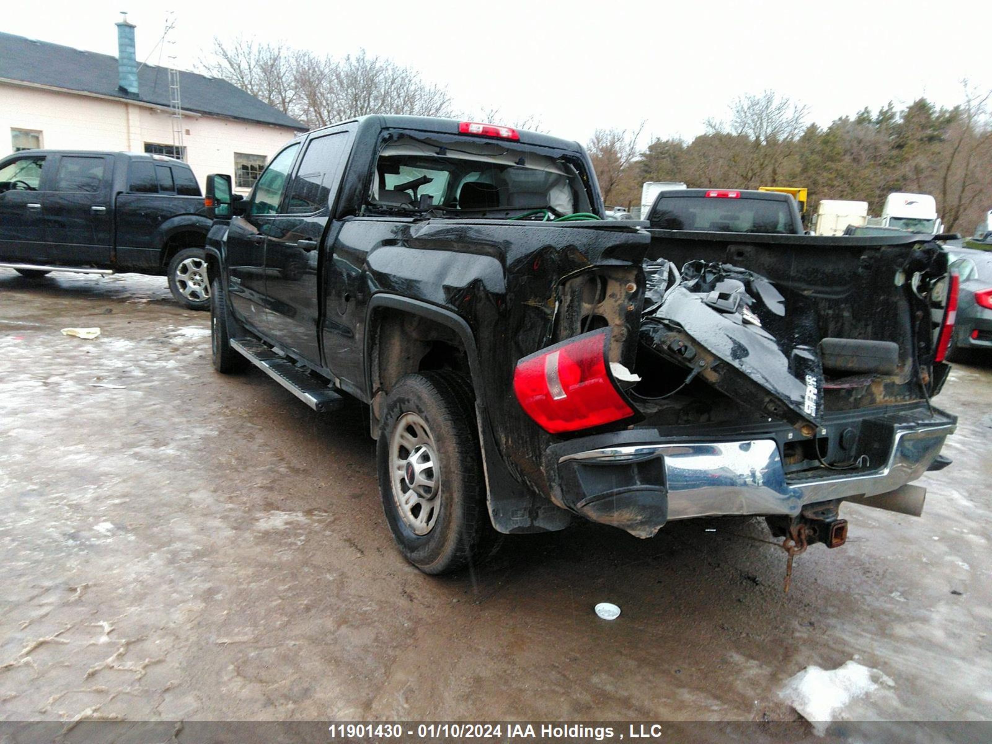 Photo 2 VIN: 1GT12NEY9KF100866 - GMC SIERRA 