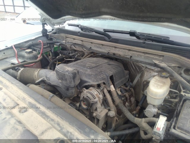 Photo 9 VIN: 1GT12REG1HF126529 - GMC SIERRA 2500HD 