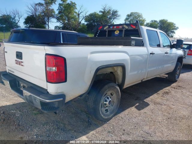 Photo 3 VIN: 1GT12REG4JF262918 - GMC SIERRA 