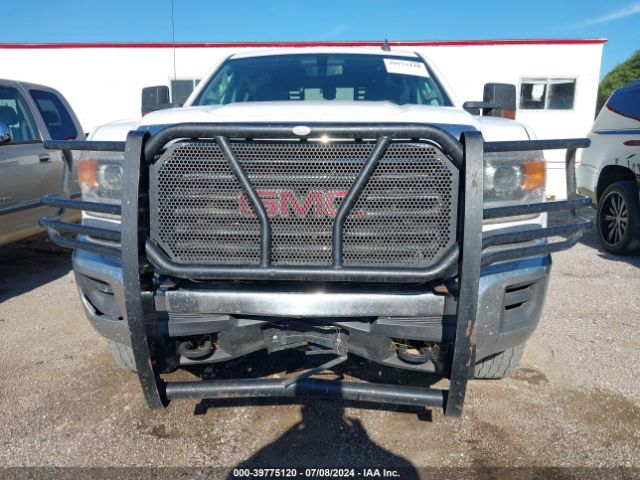 Photo 5 VIN: 1GT12REG4JF262918 - GMC SIERRA 