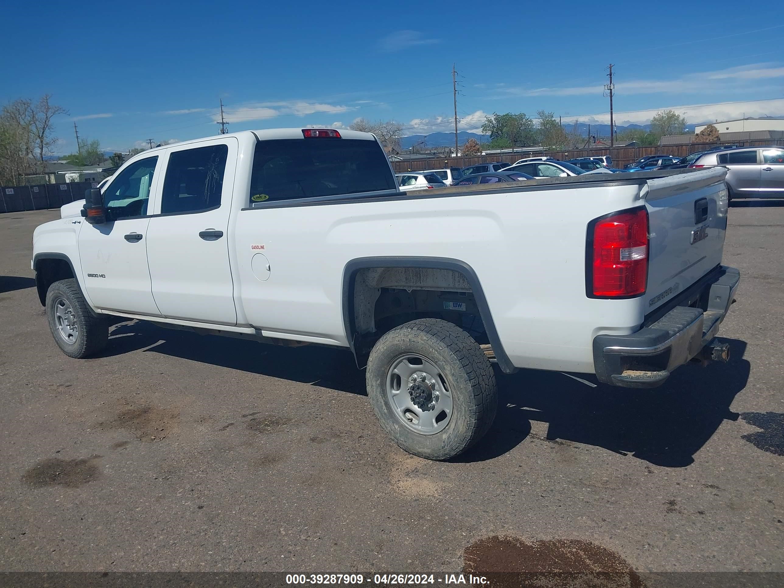 Photo 2 VIN: 1GT12REGXHF178788 - GMC SIERRA 