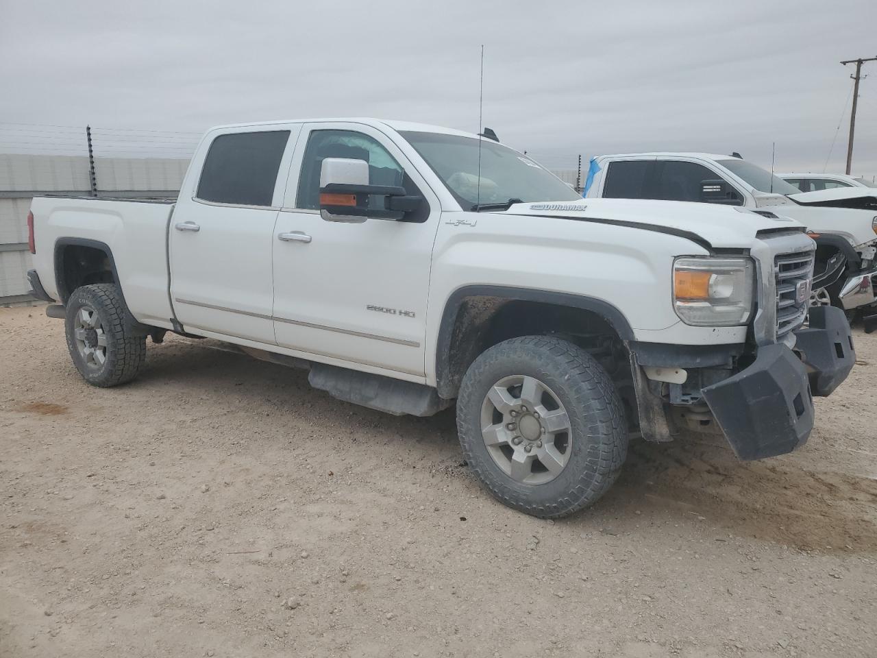 Photo 3 VIN: 1GT12REY9KF163568 - GMC SIERRA 