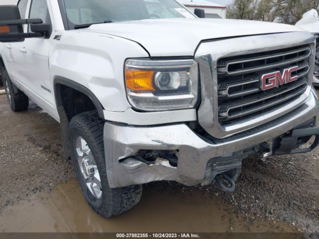 Photo 5 VIN: 1GT12SEG5JF232009 - GMC SIERRA 2500HD 