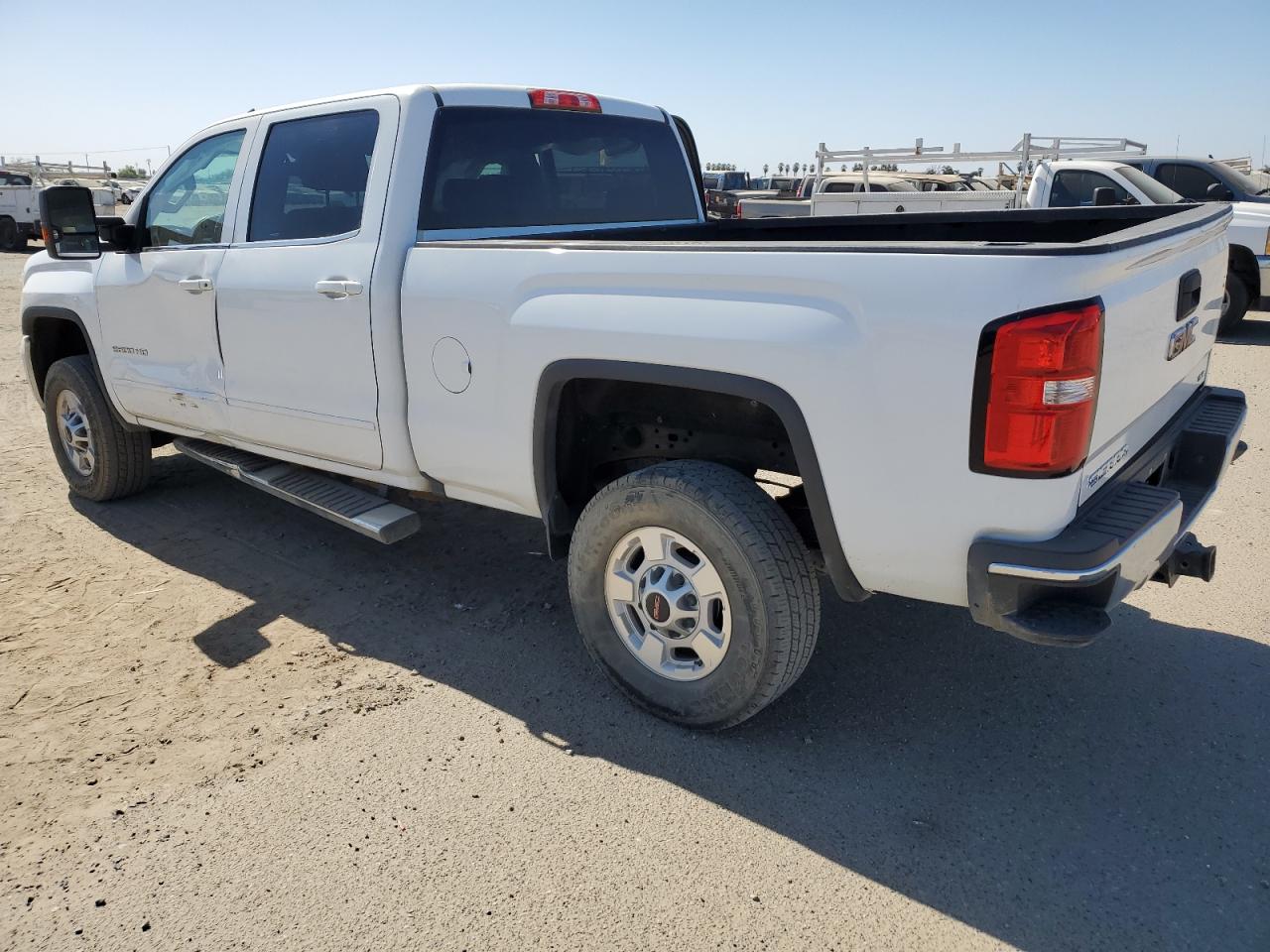 Photo 1 VIN: 1GT12SEG6HF157153 - GMC SIERRA 