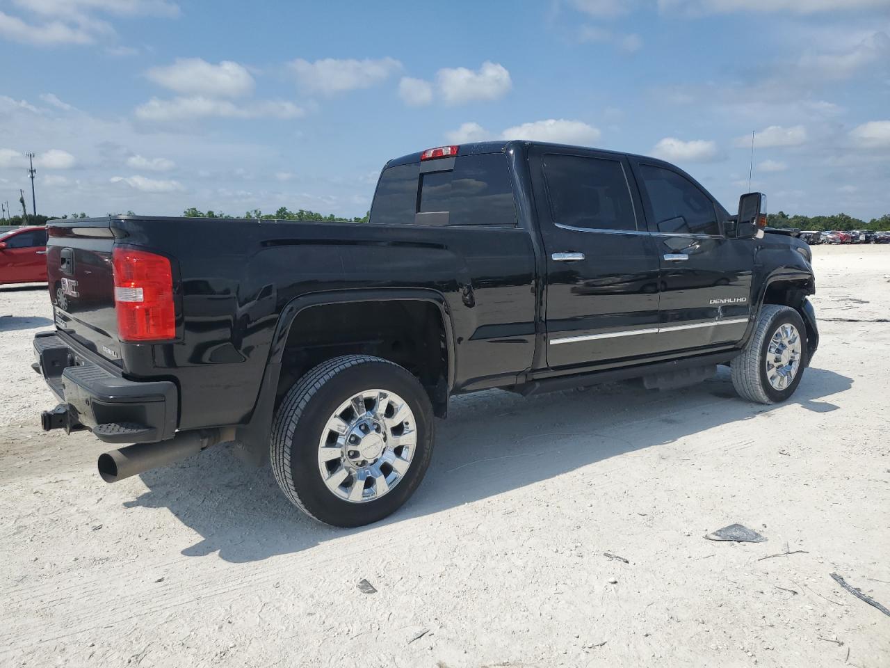 Photo 2 VIN: 1GT12SEY1KF281931 - GMC SIERRA 