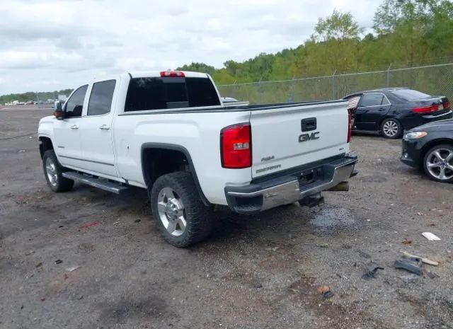 Photo 2 VIN: 1GT12TE80GF182417 - GMC SIERRA 