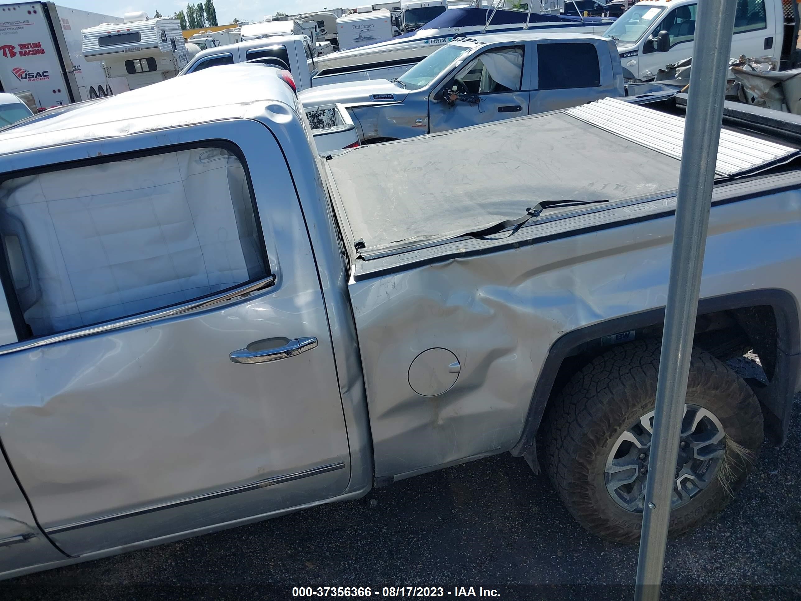 Photo 13 VIN: 1GT12TE80GF260209 - GMC SIERRA 