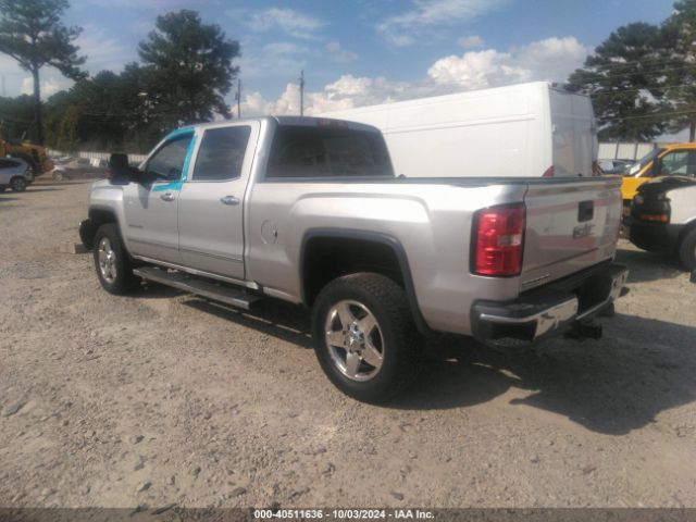 Photo 2 VIN: 1GT12TE82GF293440 - GMC SIERRA 