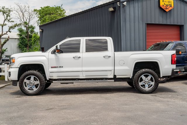 Photo 2 VIN: 1GT12TE84GF183456 - GMC SIERRA 2500HD 