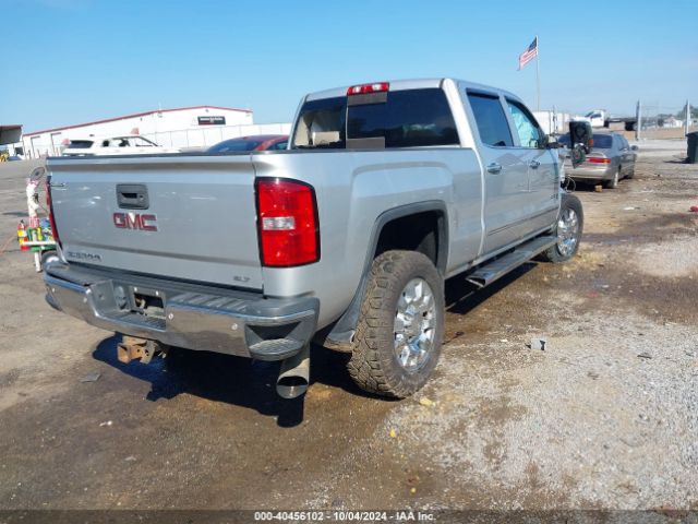 Photo 3 VIN: 1GT12TE85GF280696 - GMC SIERRA 