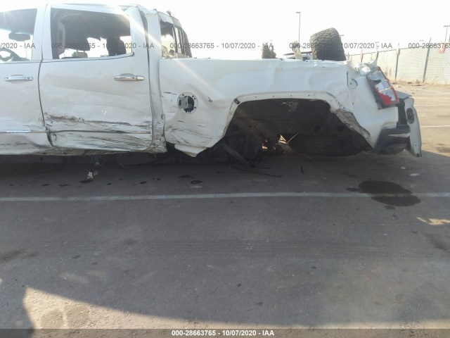 Photo 5 VIN: 1GT12TE86GF115353 - GMC SIERRA 2500HD 