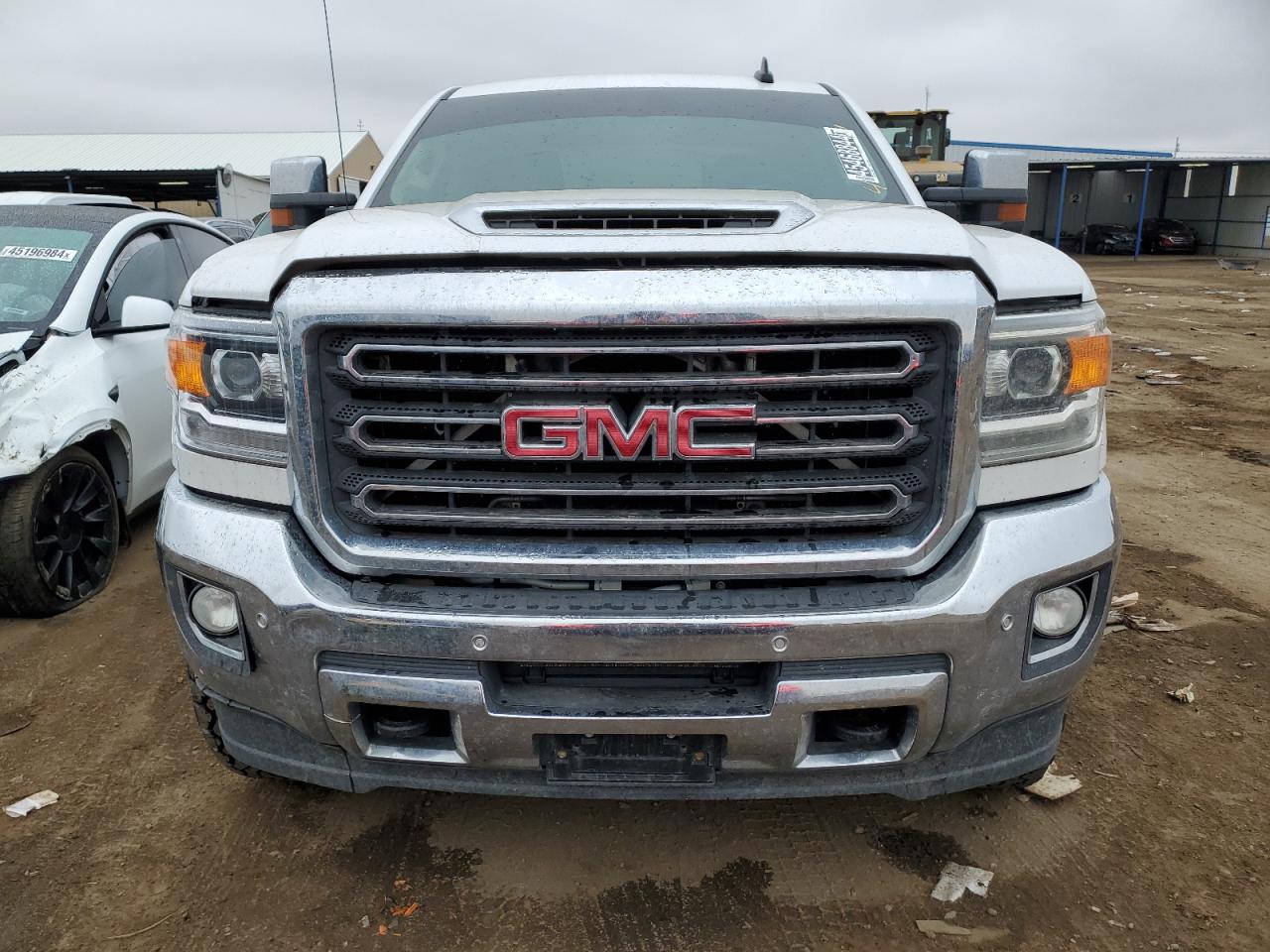 Photo 4 VIN: 1GT12TEY2JF188114 - GMC SIERRA 