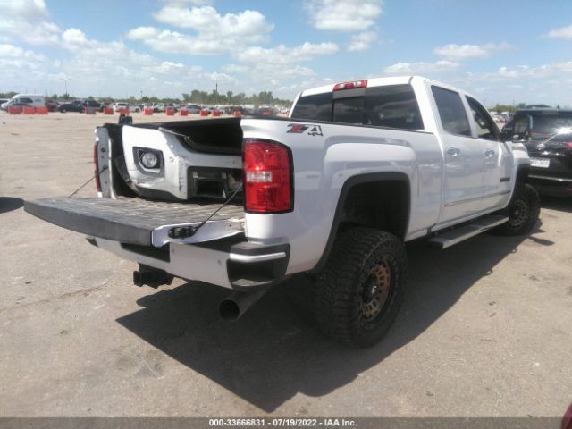 Photo 3 VIN: 1GT12TEY3HF241431 - GMC SIERRA 2500HD 