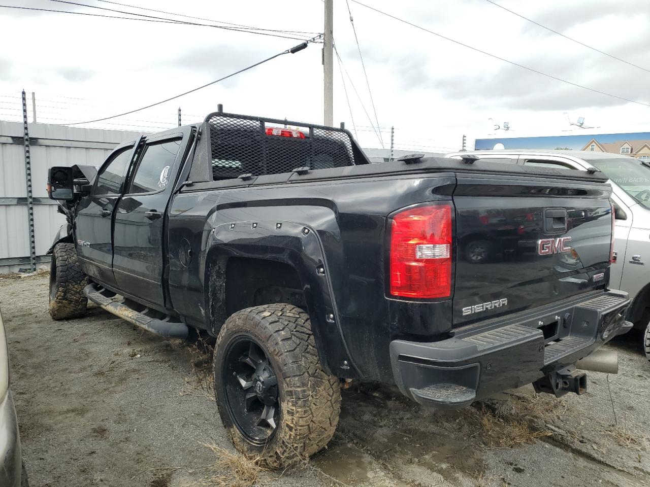 Photo 1 VIN: 1GT12TEY4JF230721 - GMC SIERRA 