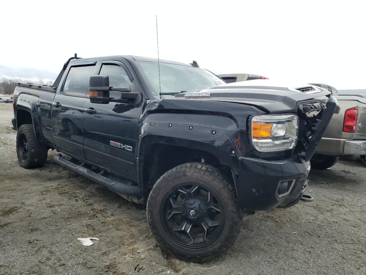 Photo 3 VIN: 1GT12TEY4JF230721 - GMC SIERRA 