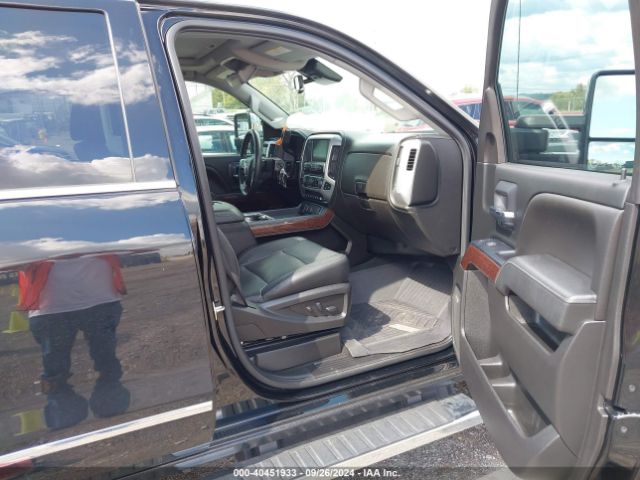 Photo 4 VIN: 1GT12TEY4JF281488 - GMC SIERRA 