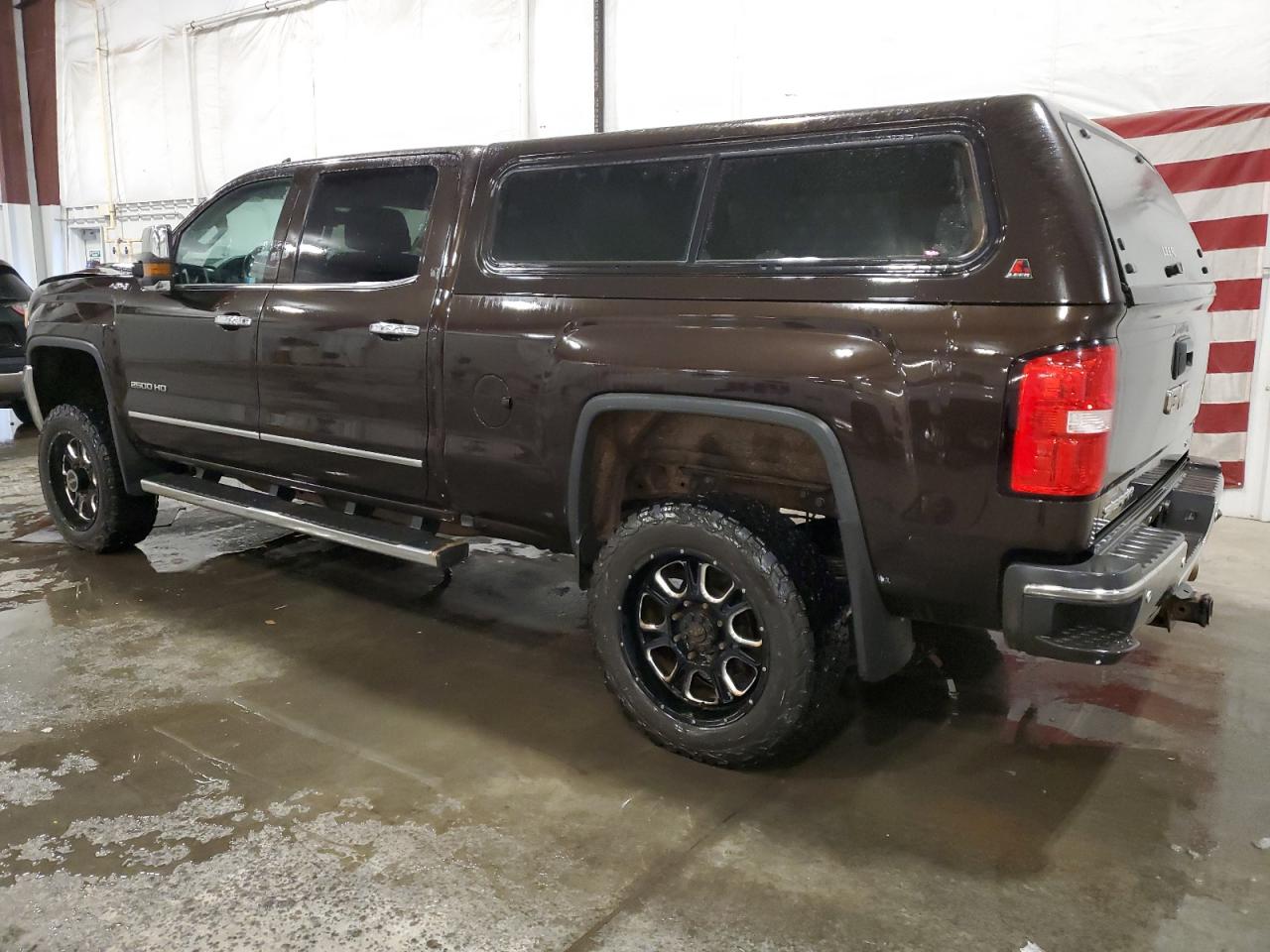 Photo 1 VIN: 1GT12TEY8JF130492 - GMC SIERRA 